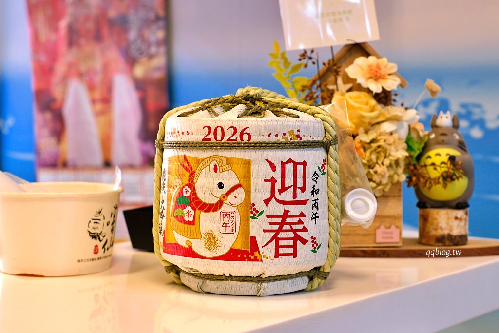 苗栗通霄︱阿叡丼飯 生魚片 壽司．超厚切生魚片，價格親民又大碗 @QQ的懶骨頭