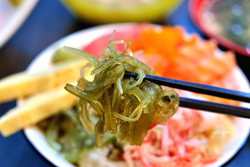 苗栗通霄︱阿叡丼飯 生魚片 壽司.超厚切生魚片,價格親民又大碗 @QQ的懶骨頭 苗栗通霄︱阿叡丼飯 生魚片 壽司.超厚切生魚片,價格親民又大碗 @QQ的懶骨頭