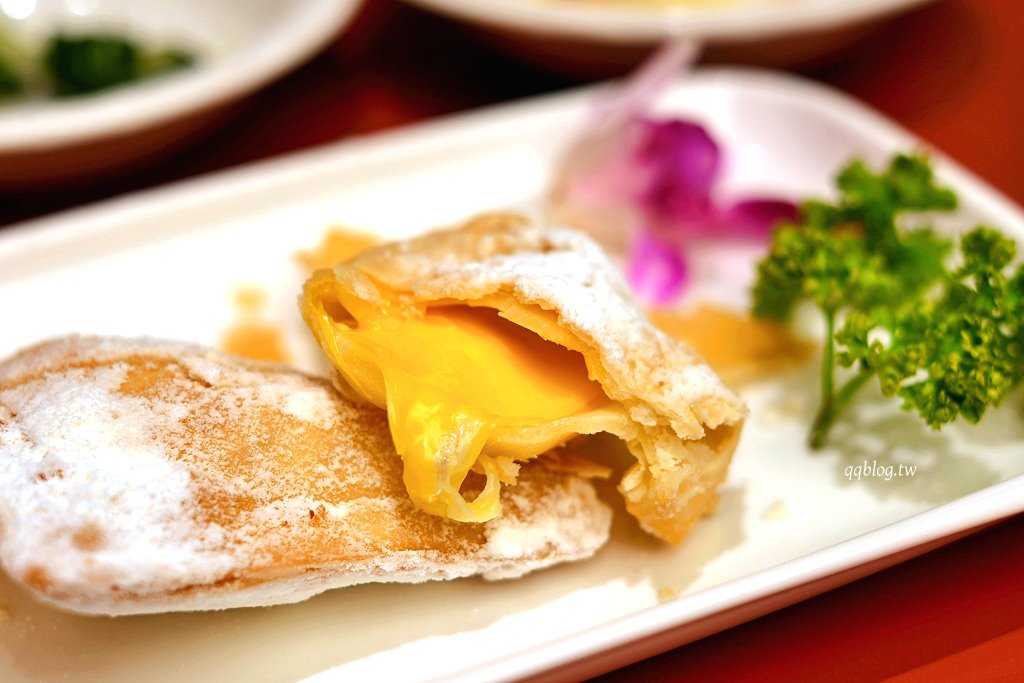 台中北屯︱春香飯店．兩班家旗下韓式中華料理進駐漢神洲際，必點韓式酢醬麵、糖醋肉 @QQ的懶骨頭