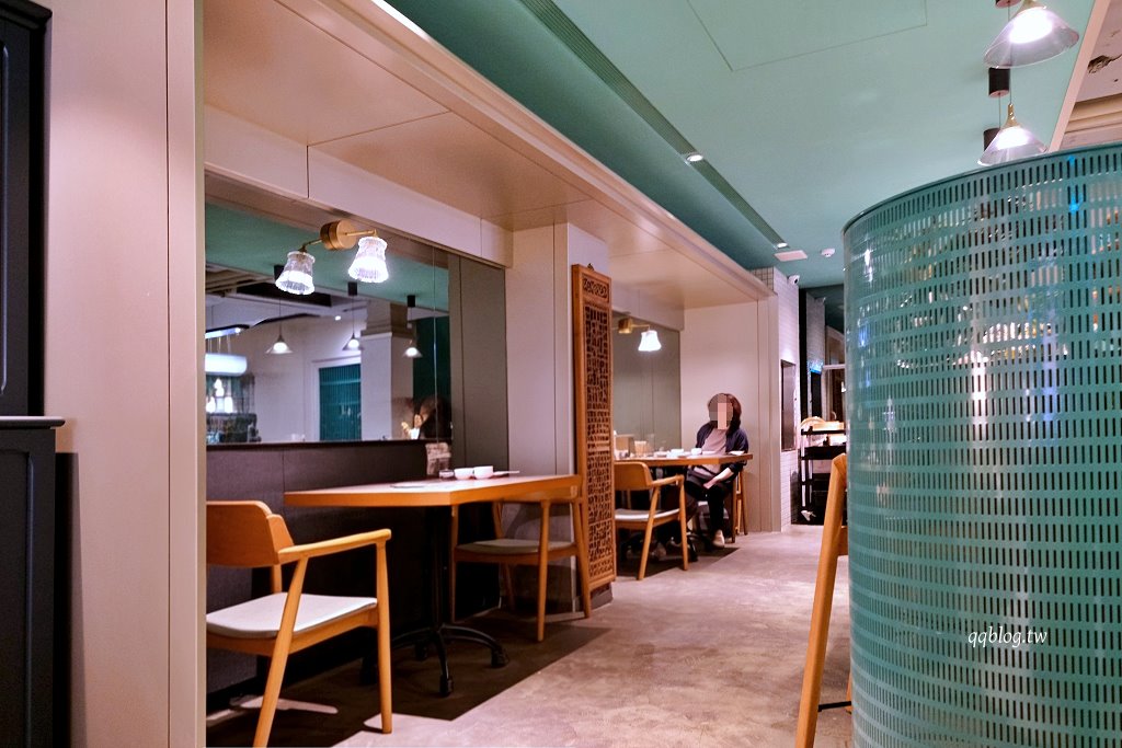 台中中區︱沁園春 創始店.營業超過70年的老字號江浙料理,連續多年獲得米其林必比登推薦 @QQ的懶骨頭 台中中區︱沁園春 創始店.營業超過70年的老字號江浙料理,連續多年獲得米其林必比登推薦 @QQ的懶骨頭