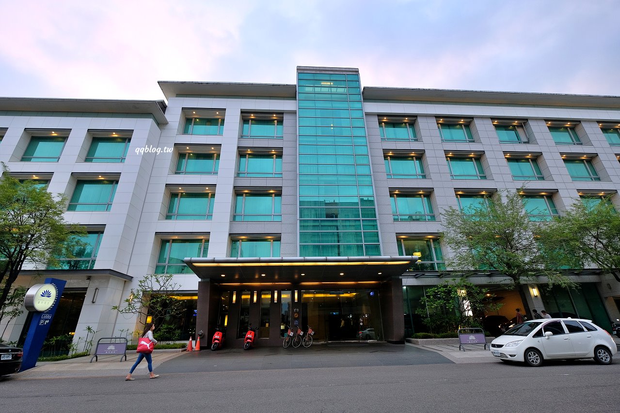 台南安平住宿︱臺邦商旅．環境舒適空間大，地理位置方便，一個不小心訂到了無障礙房型