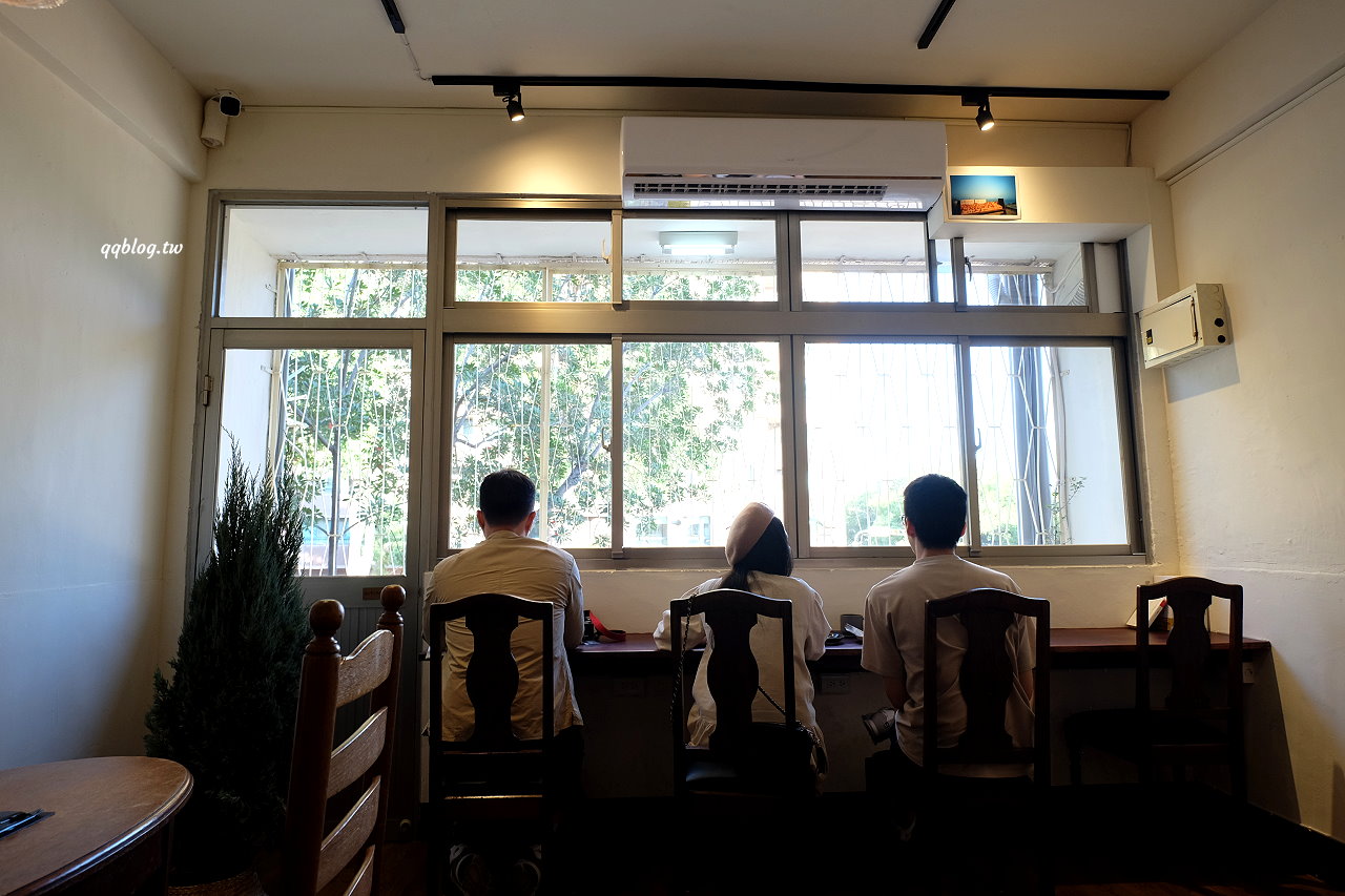 台中西區︱パーラー 映 parlor_ei．美術館附近的日式氛圍甜點喫茶店，IG熱門打卡 @QQ的懶骨頭