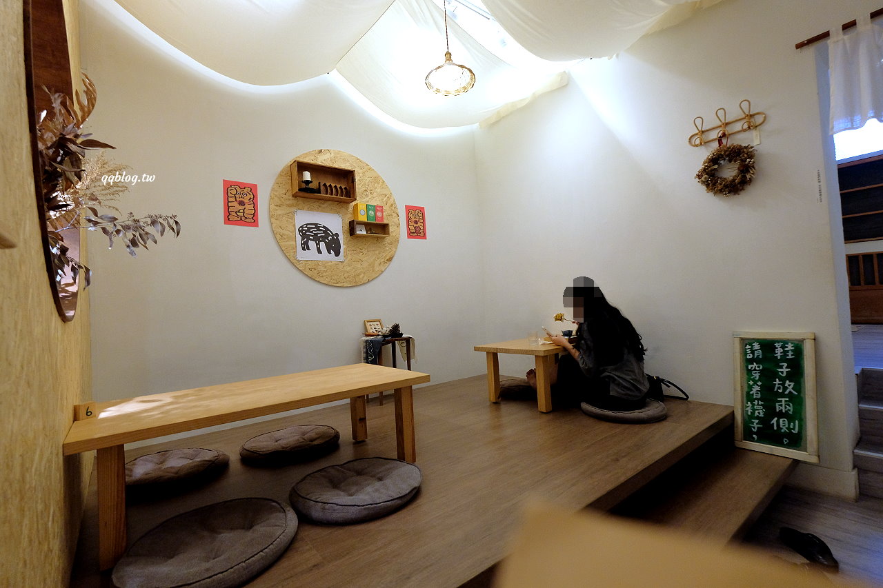 台中西區︱一人一伴 ともだち ．日式文青風格老宅早午餐，近台中教育大學 @QQ的懶骨頭